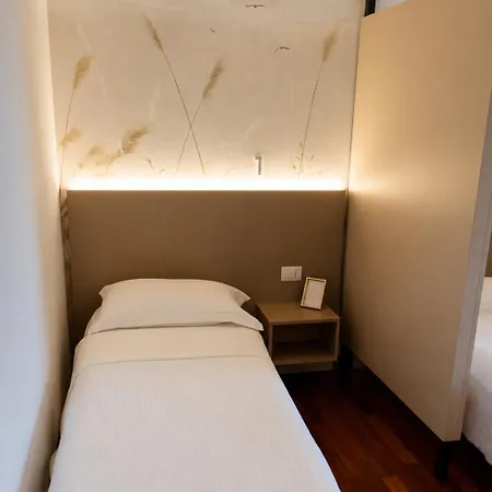 Bed and breakfast B&B Best Hostel Milano