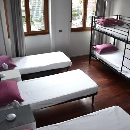 B&B Best Hostel Milano Bed & Breakfast *