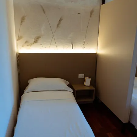 B&B Best Hostel Milano Nocleg ze śniadaniem Mediolan