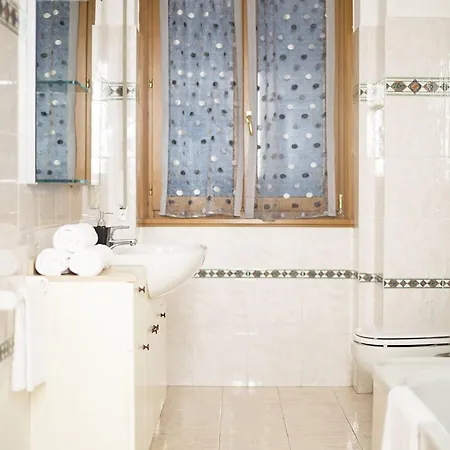 B&B Best Hostel Milano * Mediolan