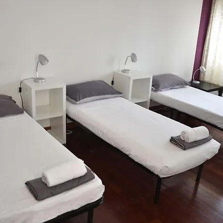 Nocleg ze śniadaniem B&B Best Hostel Milano *